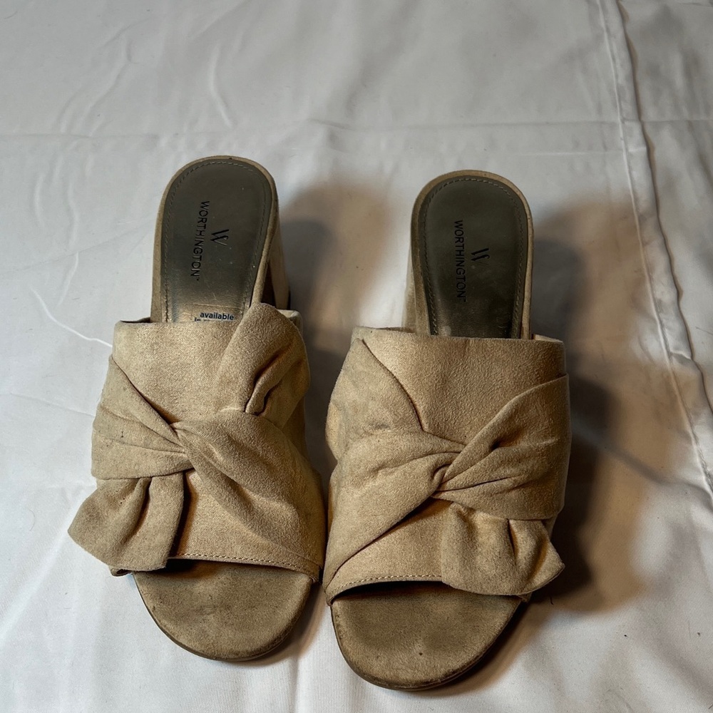 Worthington Women's Beige Suede Mules